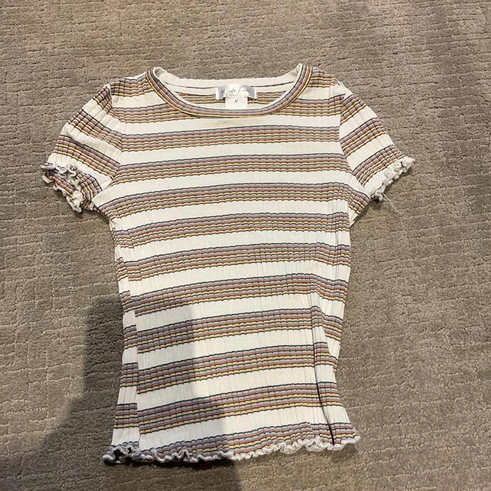 tillys ribbed tee size medium